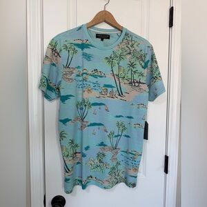 Free Planet Tropical Island Print Men’s Crew Tee Size Large NWT